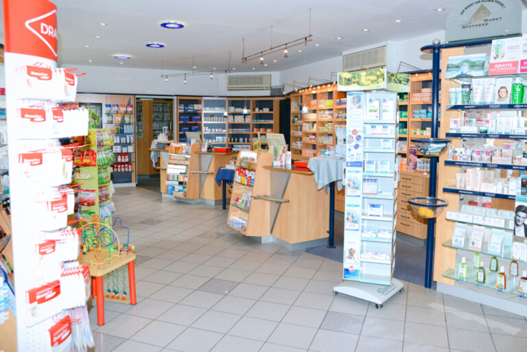 Markt Apotheke Neunkirchen Innen 3