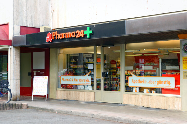 Pharma 24 Apotheke Erlangen Außen